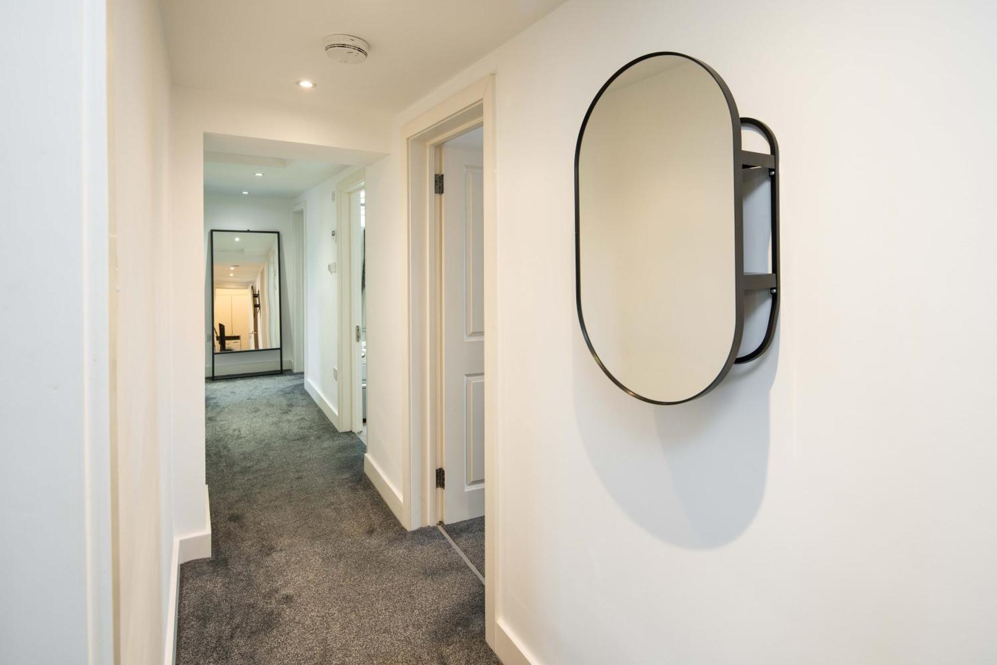Appartement Elegant 3br, 2ba Flat In Marylebone - Ideal Location Near Station & Attractions Londen